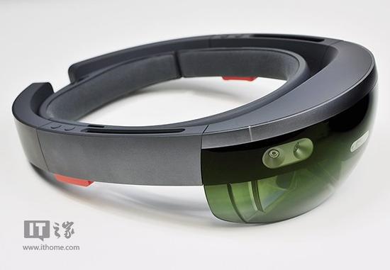 微软HoloLens开发者版全面开放购买