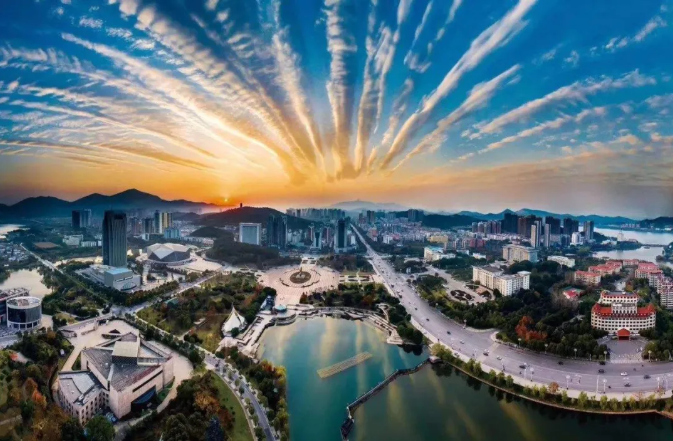 中国系统赋能城市高质量发展的底蕴与底气